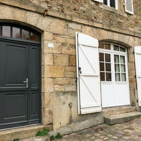 Gate House Lodge Dinan Buitenkant foto