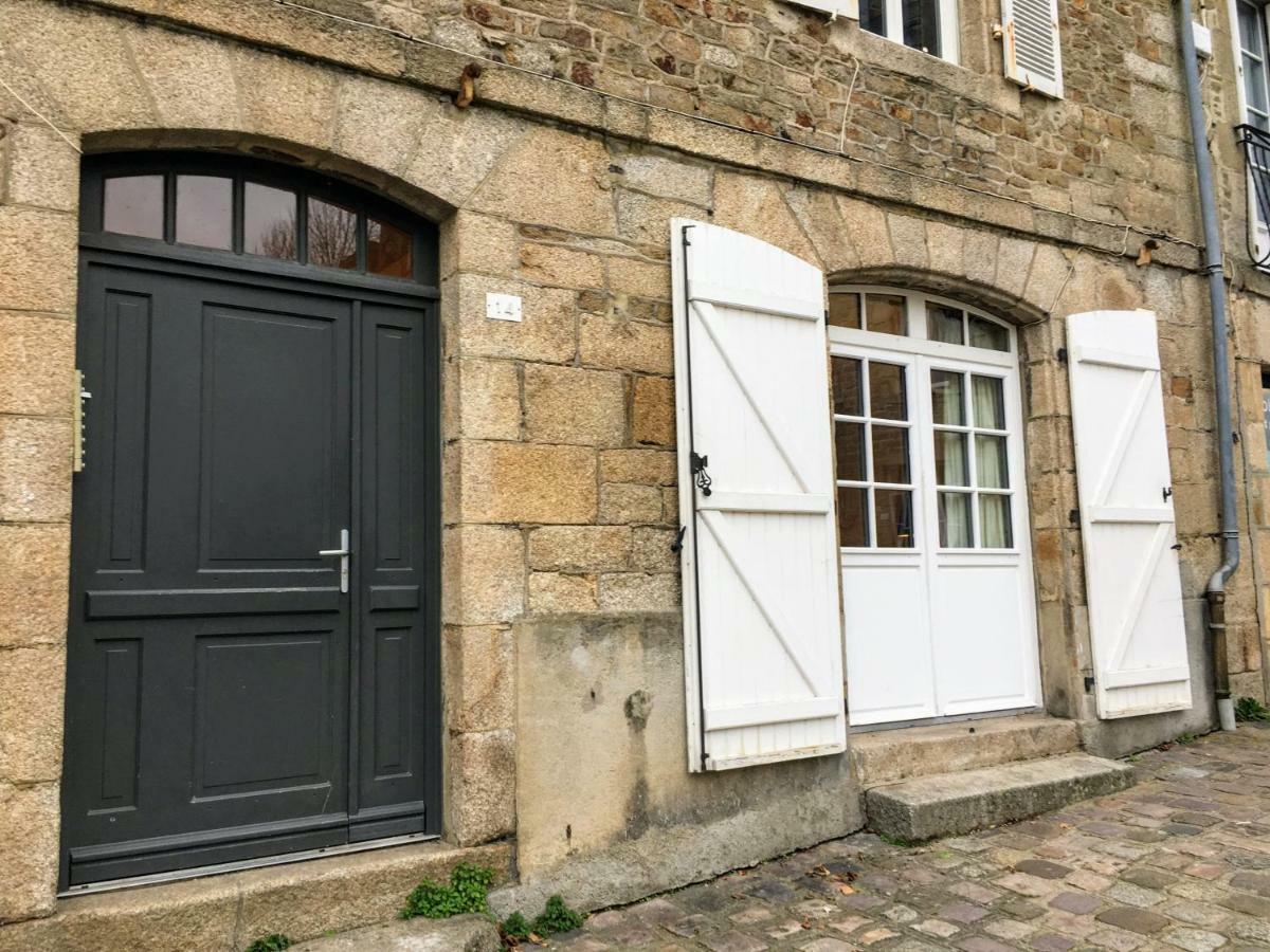 Gate House Lodge Dinan Buitenkant foto